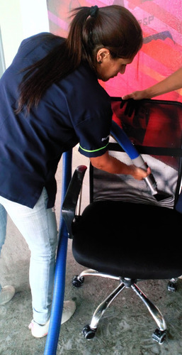 Imagen 5 de 7 de Limpieza A Domicilio De Alfombras,muebles,colchones Y Mas