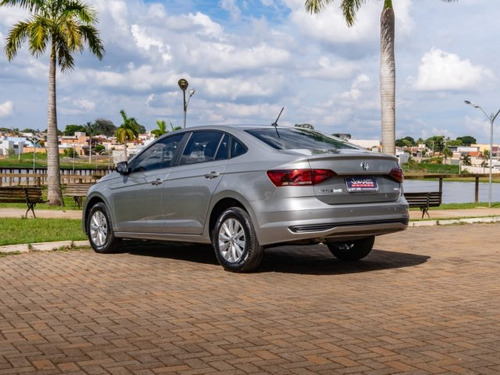 Volkswagen Virtus Virtus 1.6 MSI TOTAL FLEX AUTOMÁTICO