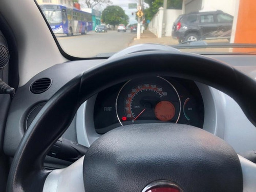 Uno 1.0 Evo Vivace 8v Flex 4p Manual