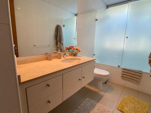 Dúplex Con Jardín Propio En San Carlos, Comisión 1,8%
