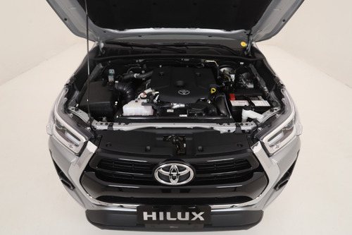 Toyota Hilux 2.8 Cd Sr 177cv 4x4
