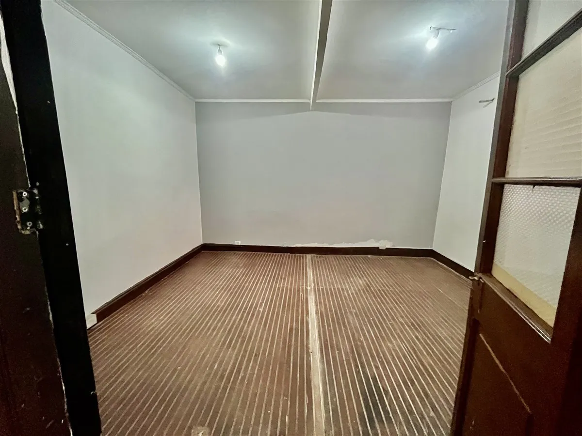 Imagen 3 de 19 de Casa En Arriendo De 6 Dorm. En Ñuñoa