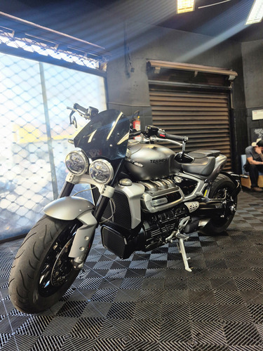 Triumph Rocket 3 R