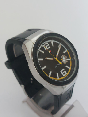 Relógio Tommy Hilfiger Th.125.1.29.0969,série Prata. Preto Preto Preto (Usado)