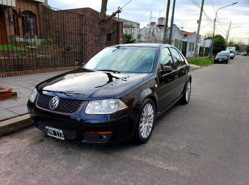 Volkswagen Bora 1.8 Highline T 180cv 2011