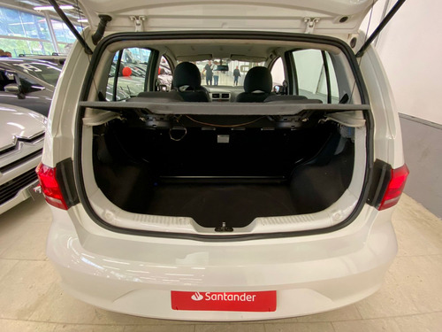 Volkswagen Fox 1.0 Trendline Total Flex 5p