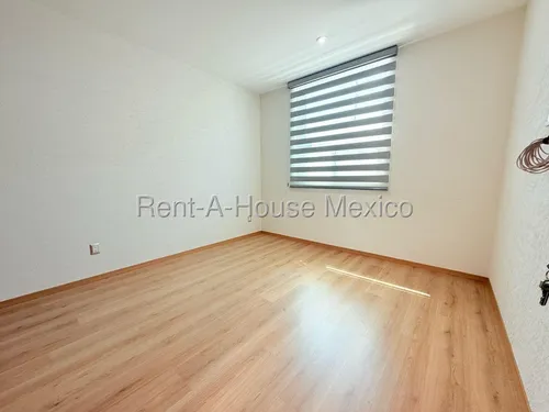 Casa En Renta En Zakia Querétaro. Sr