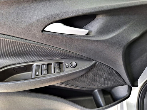 Chevrolet Onix 1.0 TURBO FLEX PLUS LT AUTOMÁTICO