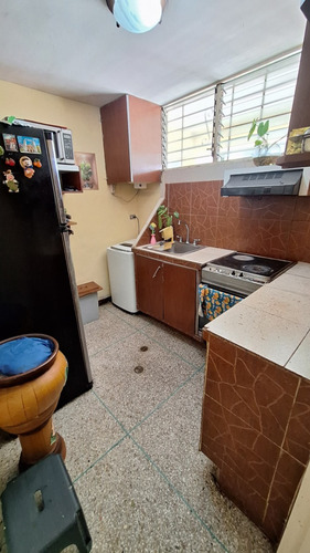 Santa Rosalia - Apartamento En Oportunidad 63mts/2h/1b
