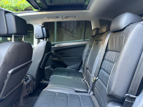 Volkswagen Tiguan Allspace 1.4 Comfortline 250 Tsi Flex 5p
