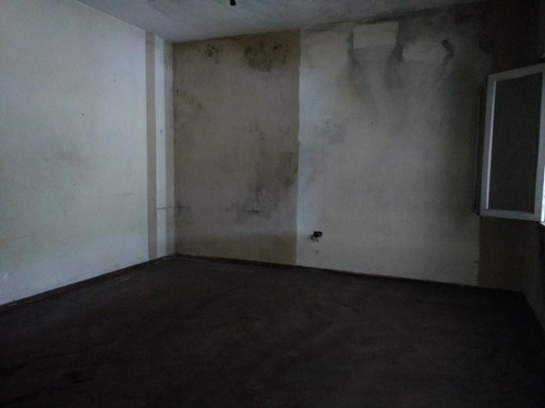 Imagen 11 de 17 de Casa En Venta En Caseros