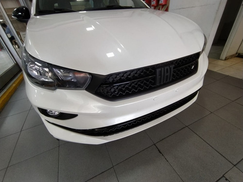 Imagen 8 de 9 de Fiat Nuevo Cronos Hgt 1.8 0km 2022 #ventre
