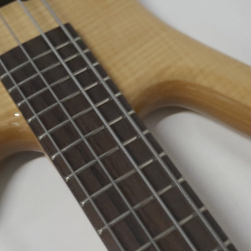 Imagen 3 de 9 de Bajo Electrico Warwick Corvette Premium 4 Natural Hp Chrome