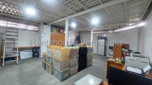 Local Comercial De Tres Niveles A Pie De Calle Quinta Crespo Fanny Calderon Rentahouse