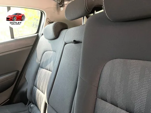Kia Sportage 2.0 Lx At