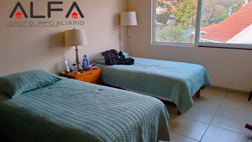 Super Casa En Venta, En Lomas De Cocoyoc