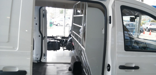Imagen 6 de 15 de Chevrolet Van Carga N400