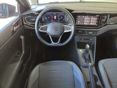 Volkswagen Nivus 1.0 200 TSI TOTAL FLEX HIGHLINE AUTOMÁTICO
