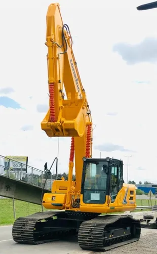 Excavadora Lonking Cdm6240 22tn, 1.10m3, Cummins Anticipo!!!