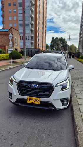 Subaru Forester 2.5 Advance Cvt