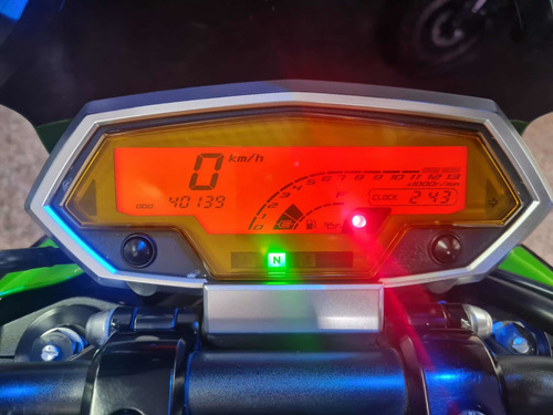 Imagen 5 de 13 de Kawasaki Z 1000 2011 - Impecable - Financiacion - Permutas