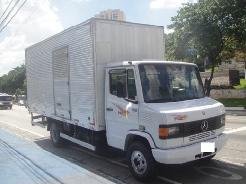 Mb 710 Ano 2011 Bau De 5,50 Compr. X 2.50 Al. X 2.30 Larg.