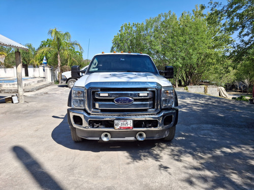 F450 Con Motor Diésel 6.7 4x4 Con Transmisión Automática