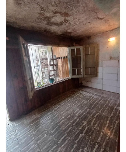 Casa Lote Propio En Esquina - Villa Luzuriaga