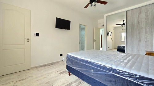 Casa 4 Ambientes Piscina Ascensor Acep. Propiedad