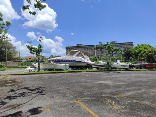 Apartamento En Venta En Higuerote #24-3316 Yosmil Carrero