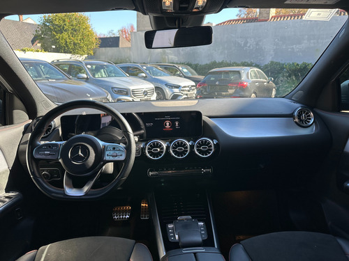 Mercedes-Benz Clase GLA 1.6 Gla250 Amg-line 211cv