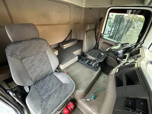 Vw 24280 Ano 2018 Truck6x2 Baú Frigorifico Financia Até 100%
