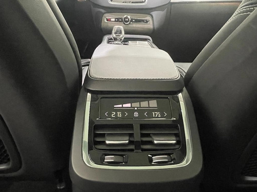 Imagen 10 de 15 de Volvo Xc90 Ultimate T8 Enchufable