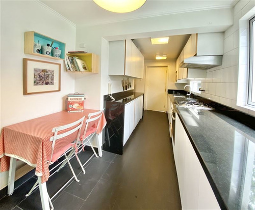 Casa En Venta De 3 Dorm. En Vitacura