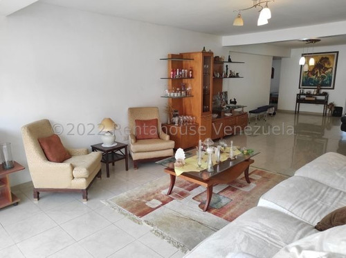Imagen 2 de 10 de Amplio Y Muy Fresco Apartamento En Cumbres De Curumo Caracas 22-24301