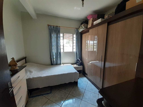 Imagem 18 de 24 de Casa Triplex Com Terraço À Venda, Vila Matarazzo, Londrina, Pr - 6 Quartos Sendo Uma Suíte Com Closet - 5 Banheiros - 4 Salas - 3 Vagas De Garagem - Pr - Ca1233_gprdo