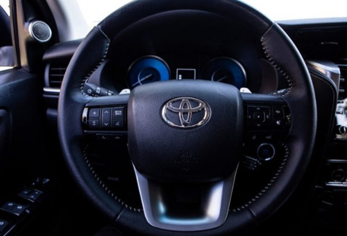Imagen 7 de 13 de Toyota Sw4 2021 2.8 Srx 177cv 4x4 7as At Okm