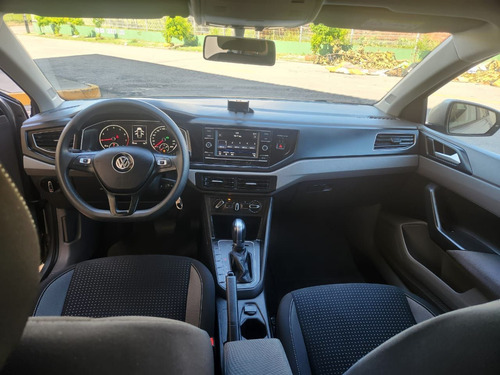 Volkswagen Virtus Comfortline 200 TSI 1.0 Aut. Flex 2021