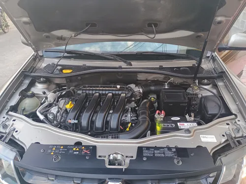 Renault Duster 2.0 Dakar At