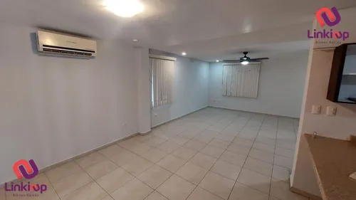 Casa En Renta En Privada Con Parque Calzadas De Anahuac En Escobedo N.l.