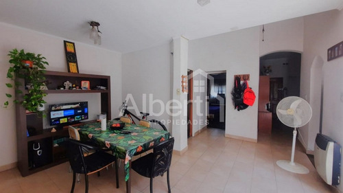 Venta Casa P.h. 4 Ambientes En El Palomar.