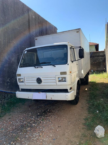 Imagem 2 de 8 de Volkswagen 7100