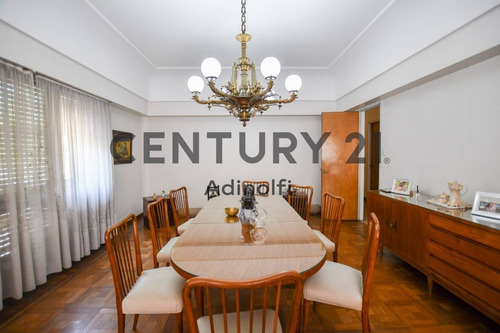 Imagen 6 de 30 de Calle 55 E/ Diag. 74 Y 14 - Casa En Venta Con Pileta Y Parque -