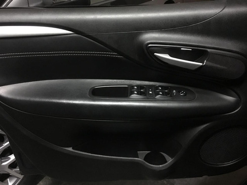 Imagem 10 de 15 de Fiat Punto T-jet 2013 Preto 79mil Km