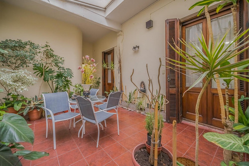 Venta Ph Tipo Casa 4 Ambientes Colegiales Cochera Y Patio