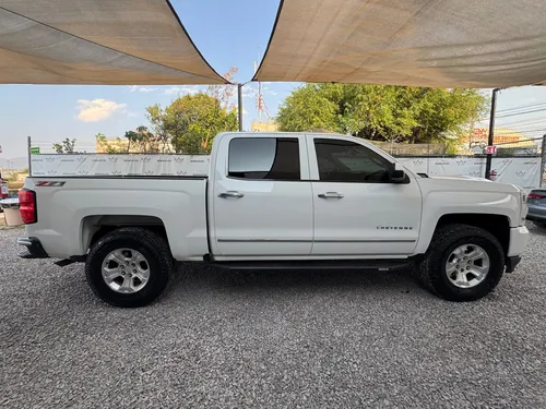 Chevrolet Cheyenne 5.4 2500 Doble Cab Lt Z71 4x4 At