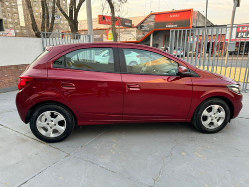 Chevrolet Onix 1.4 Lt 98cv