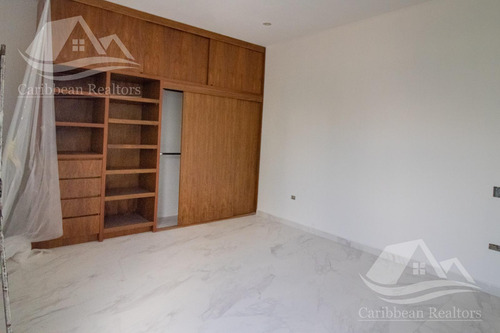 Casa En Venta Arbolada Cancún