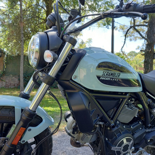 Ducati Scrambler 400 Sixty2