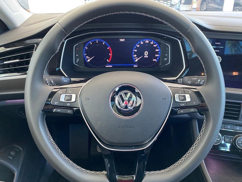 Imagen 8 de 25 de Volkswagen Vento 1.4 Highline 150cv At Semini Lucas